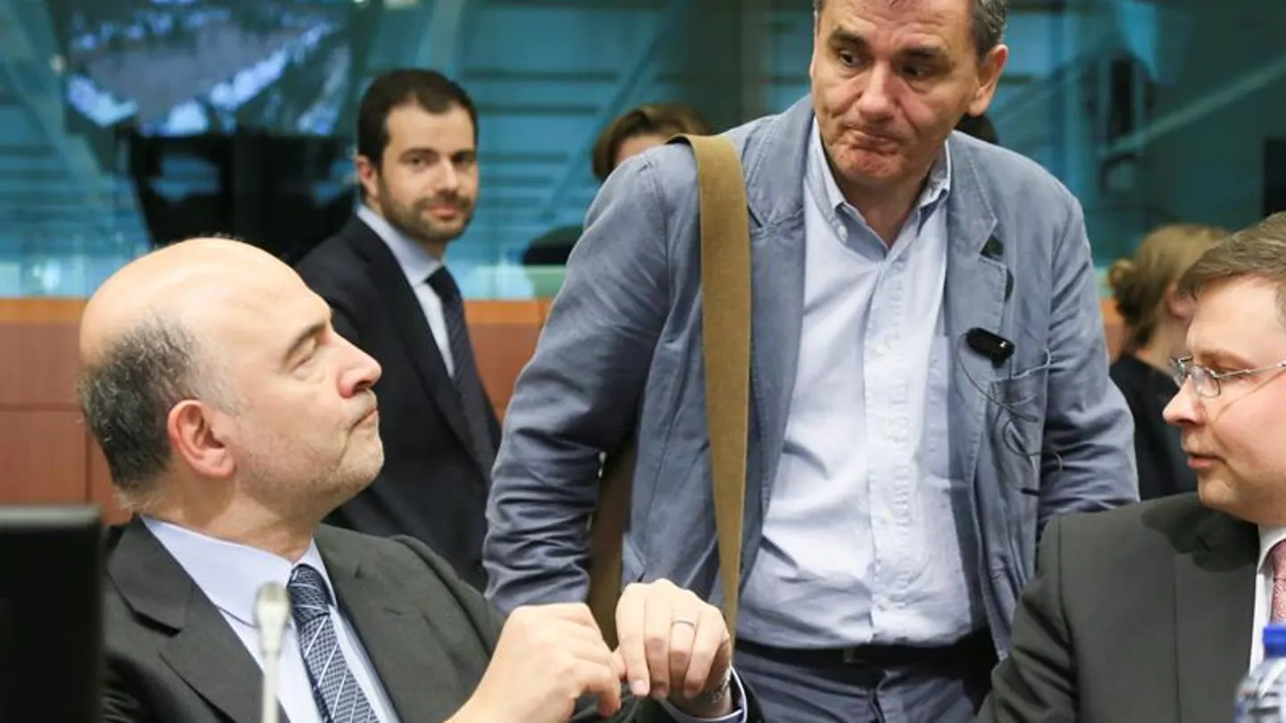 Pierre Moscovici conversa con el ministro giego de Finanzas, Euclides Tsakalotos Pierre Moscovici conversa con el ministro giego de Finanzas, Euclides Tsakalotos