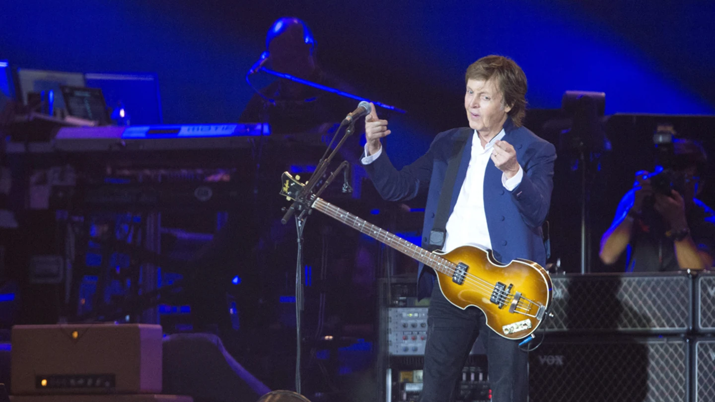 Paul McCartney en un concierto en Dinamarca Paul McCartney en un concierto en Dinamarca