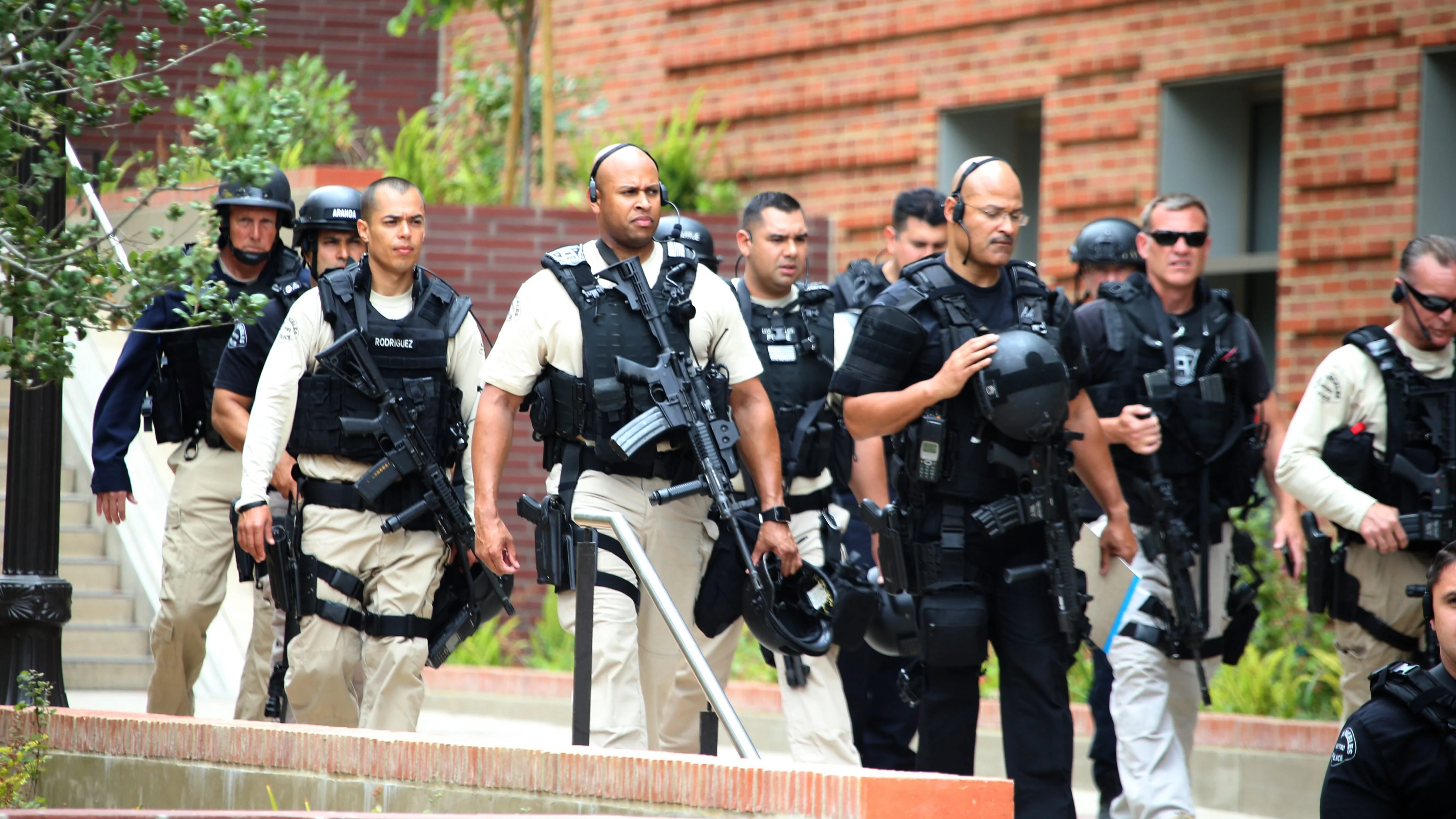 La policía, tras un tiroteo en la Universidad de UCLA