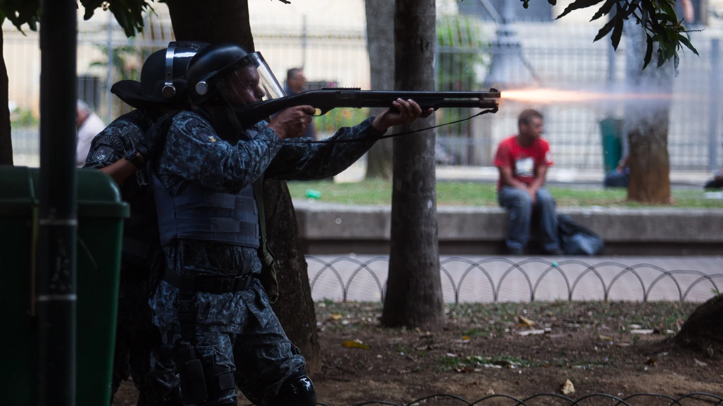 Agentes brasileños de seguridad Agentes brasileños de seguridad