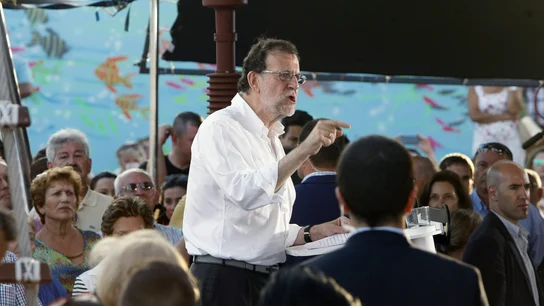 Mariano Rajoy durante un mitin en Torrevieja. Mariano Rajoy durante un mitin en Torrevieja.