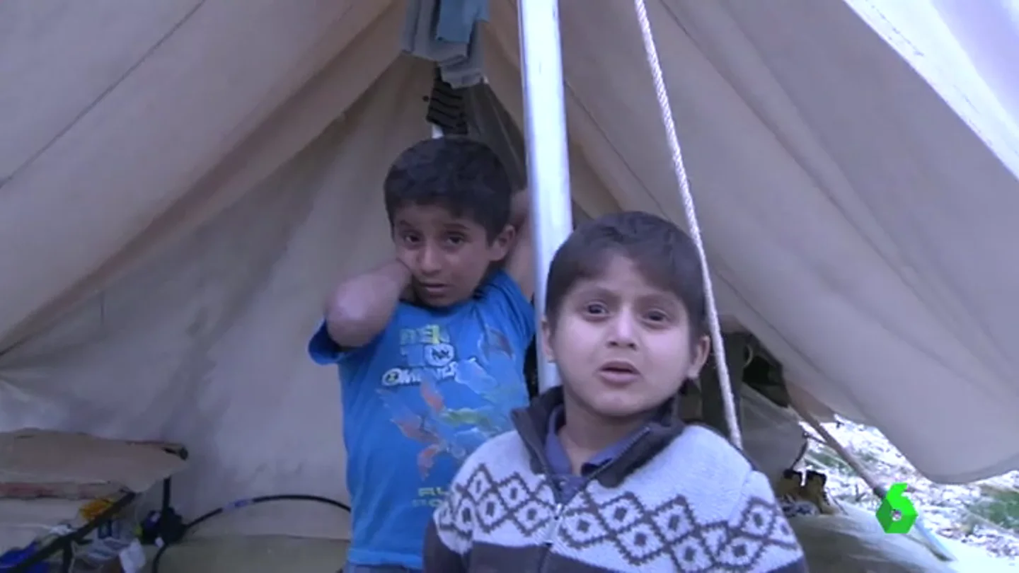 Frame 6.488623 de: NINOS REFUGIADOS Frame 6.488623 de: NINOS REFUGIADOS