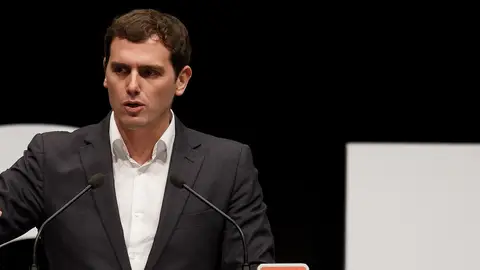 Albert Rivera en un mitin de Ciudadanos Albert Rivera en un mitin de Ciudadanos
