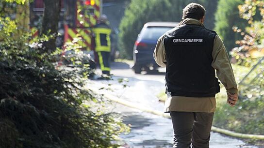 Daesh reivindica el asesinato de un polic&iacute;a y su pareja cerca de Par&iacute;s