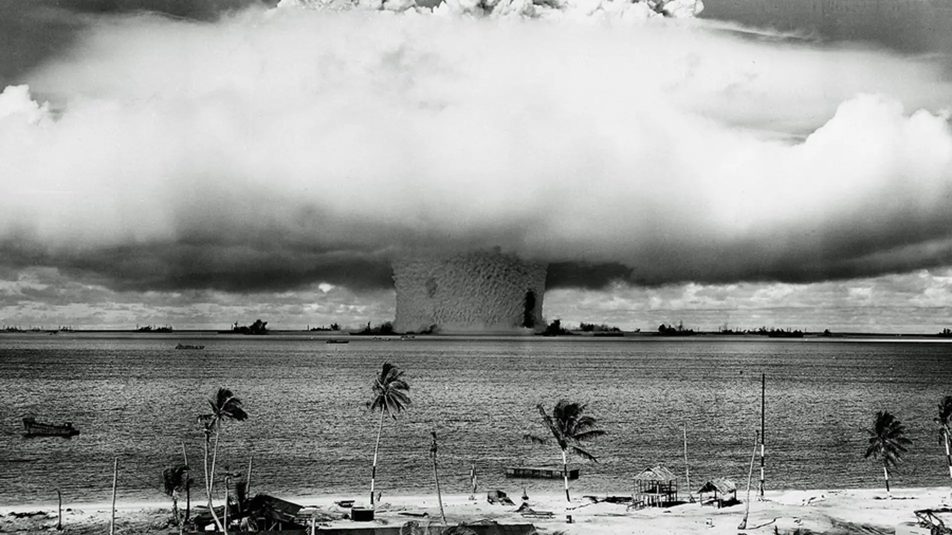 Prueba nuclear en el atolón Bikini