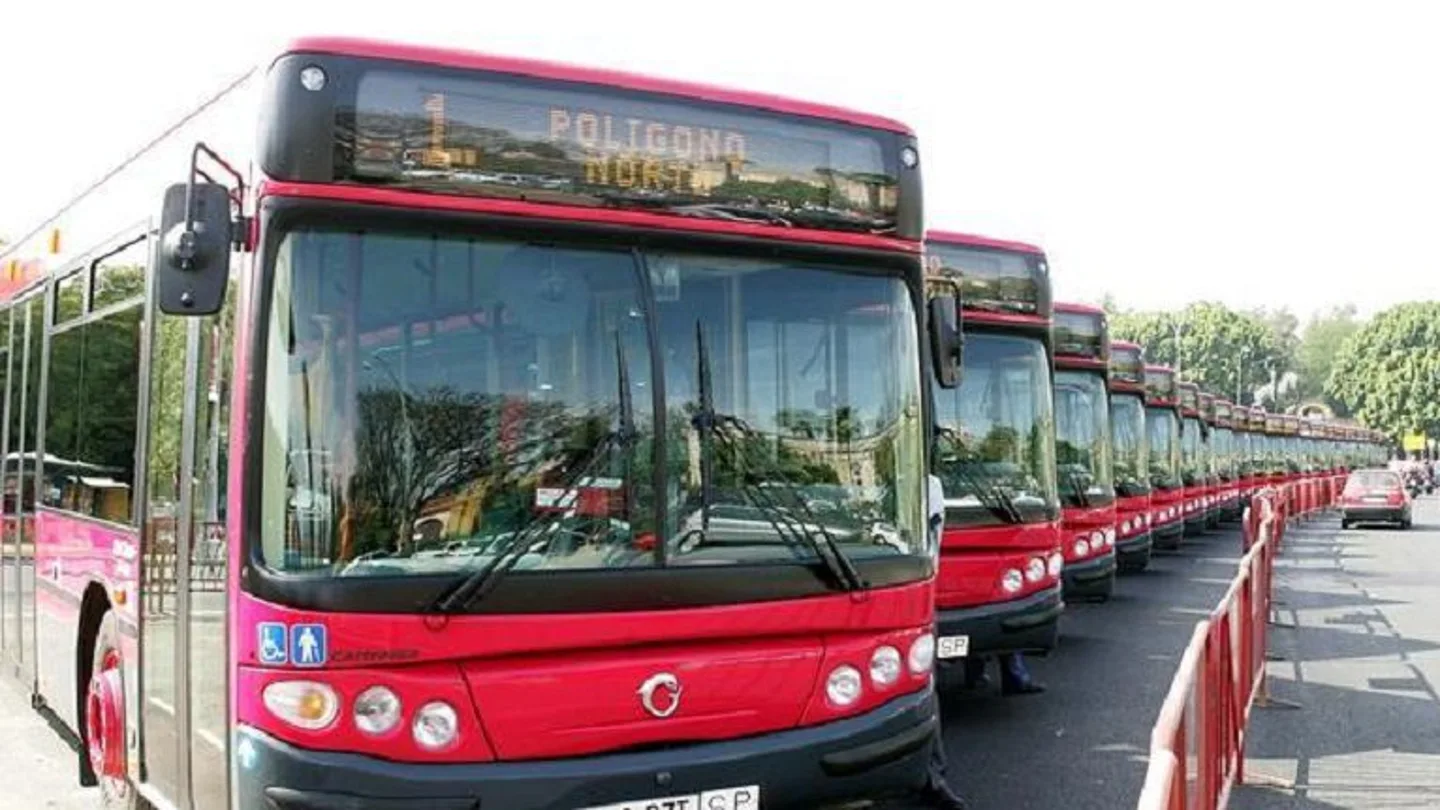 Autobuses del Tussam Autobuses del Tussam