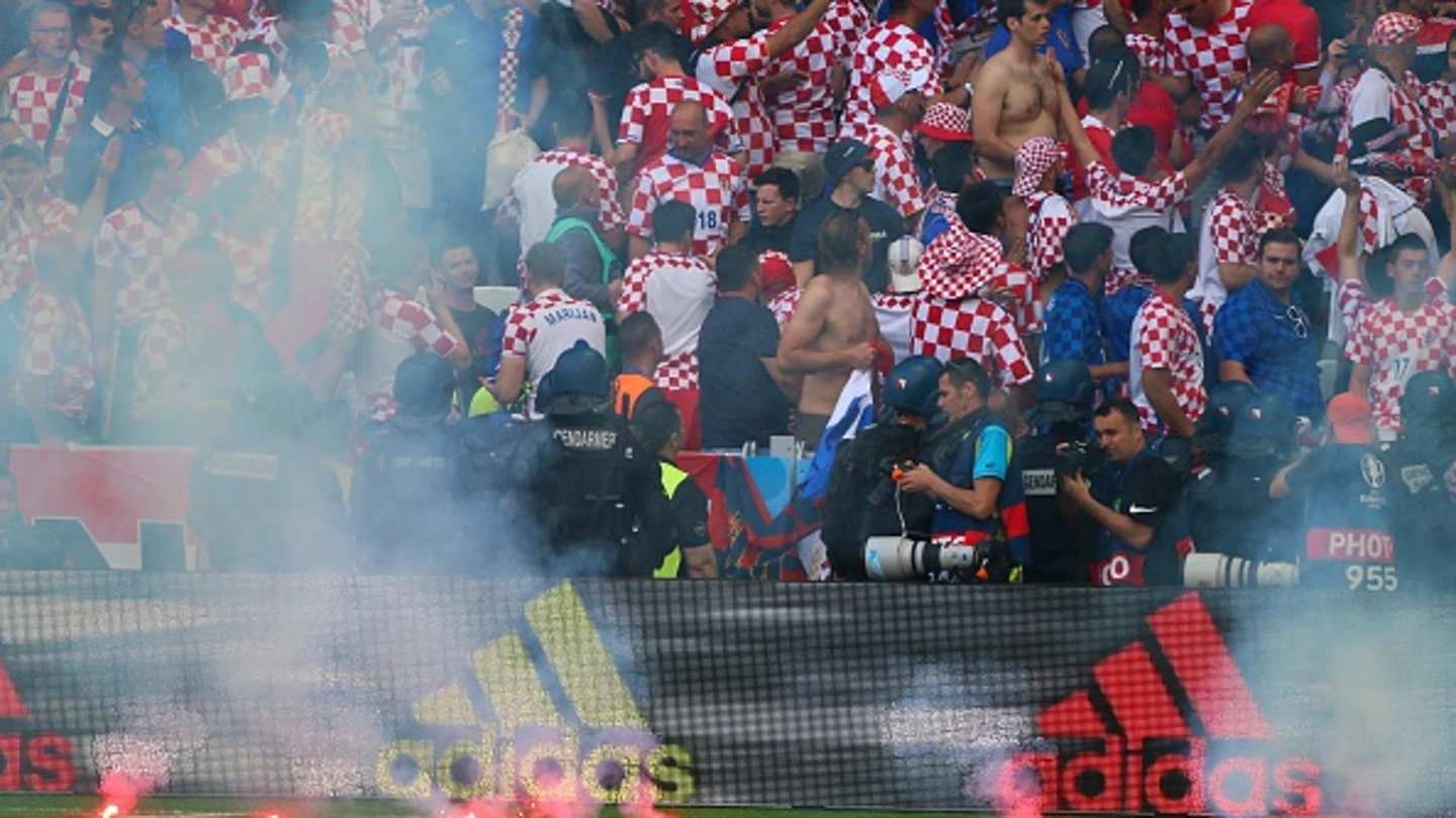 Ultras Ultras