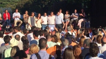 Albert Rivera, a ritmo de rap en el acto electoral de Ciudadanos en Zaragoza
