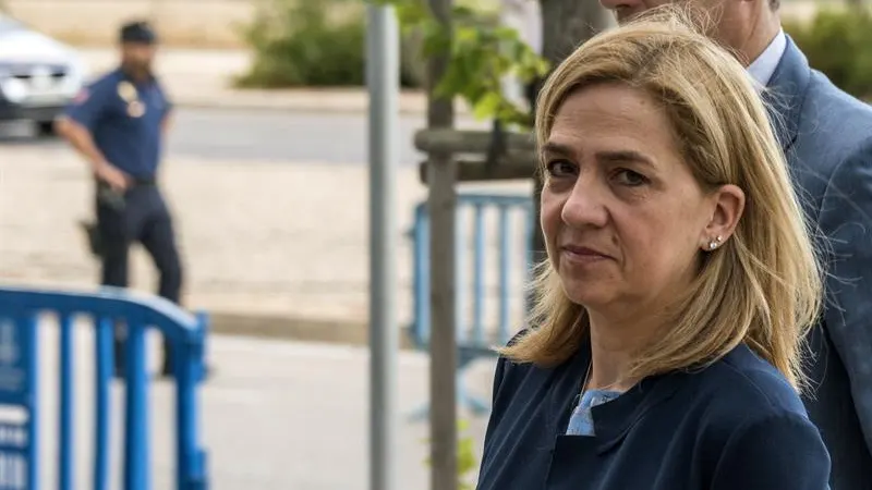 La Infanta llega al juicio de caso Nóos 