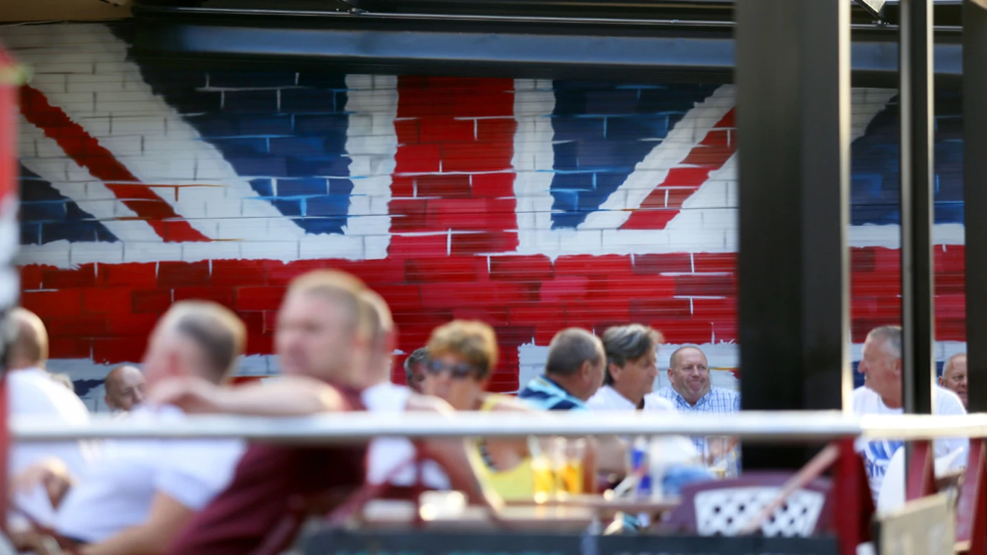Ciudadanos británicos en lugar de ocio de la costa levantina Ciudadanos británicos en lugar de ocio de la costa levantina