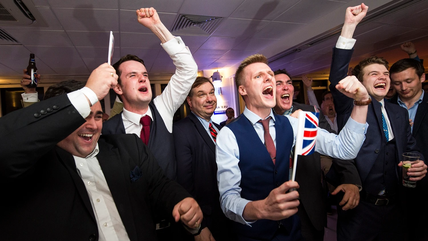 Celebración por la salida de Reino Unido de la Unión Europea