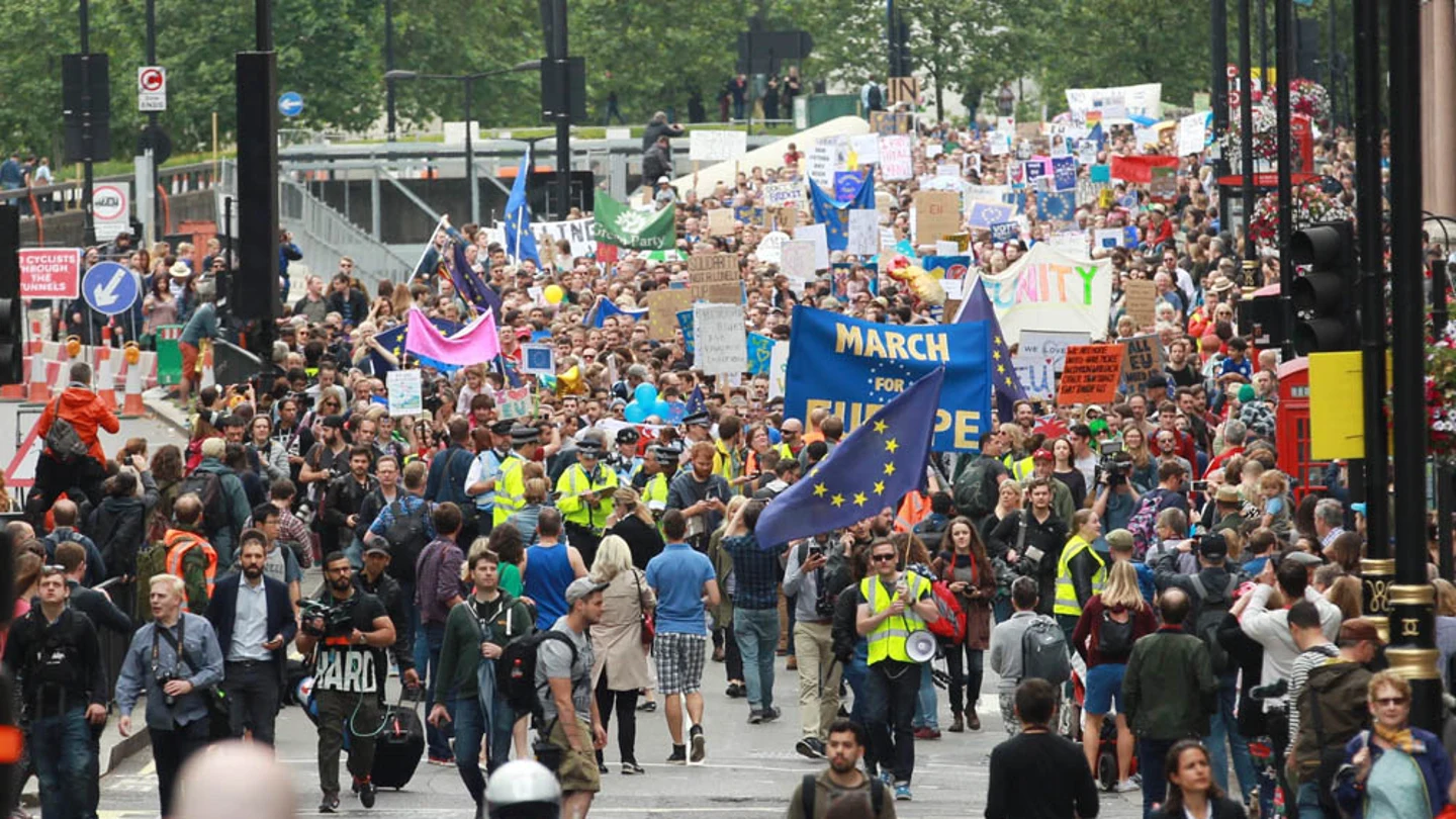 Multitudinaria marcha en Londres contra el Brexit Multitudinaria marcha en Londres contra el Brexit