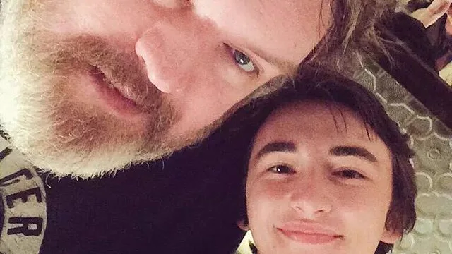 El emotivo reencuentro entre Kristian Nairn, Hodor, e Isaac Hempstead, Bran, una de las amistades más queridas en Juego de Tronos