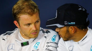 Nico Rosberg y Lewis Hamilton, durante el GP de Austria