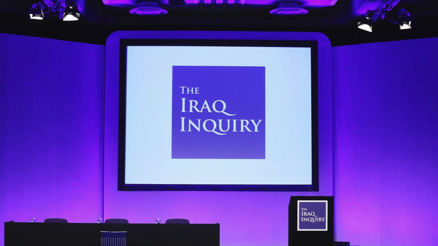 El informe 'Chilcot' se&ntilde;ala que "Reino Unido eligi&oacute; entrar en Irak antes de que las opciones pac&iacute;ficas se agotasen"