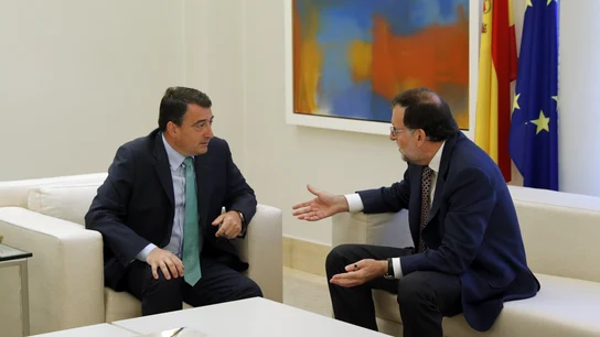 Mariano Rajoy junto a Aitor Esteban Mariano Rajoy junto a Aitor Esteban