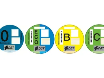 ¿Qué hago con las etiquetas de la DGT? ¿Qué hago con las etiquetas de la DGT?