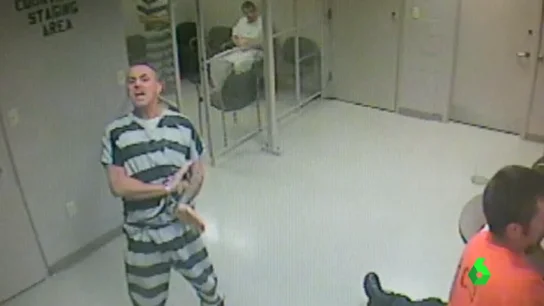 Frame 8.049788 de: PRESOS TEXAS Frame 8.049788 de: PRESOS TEXAS