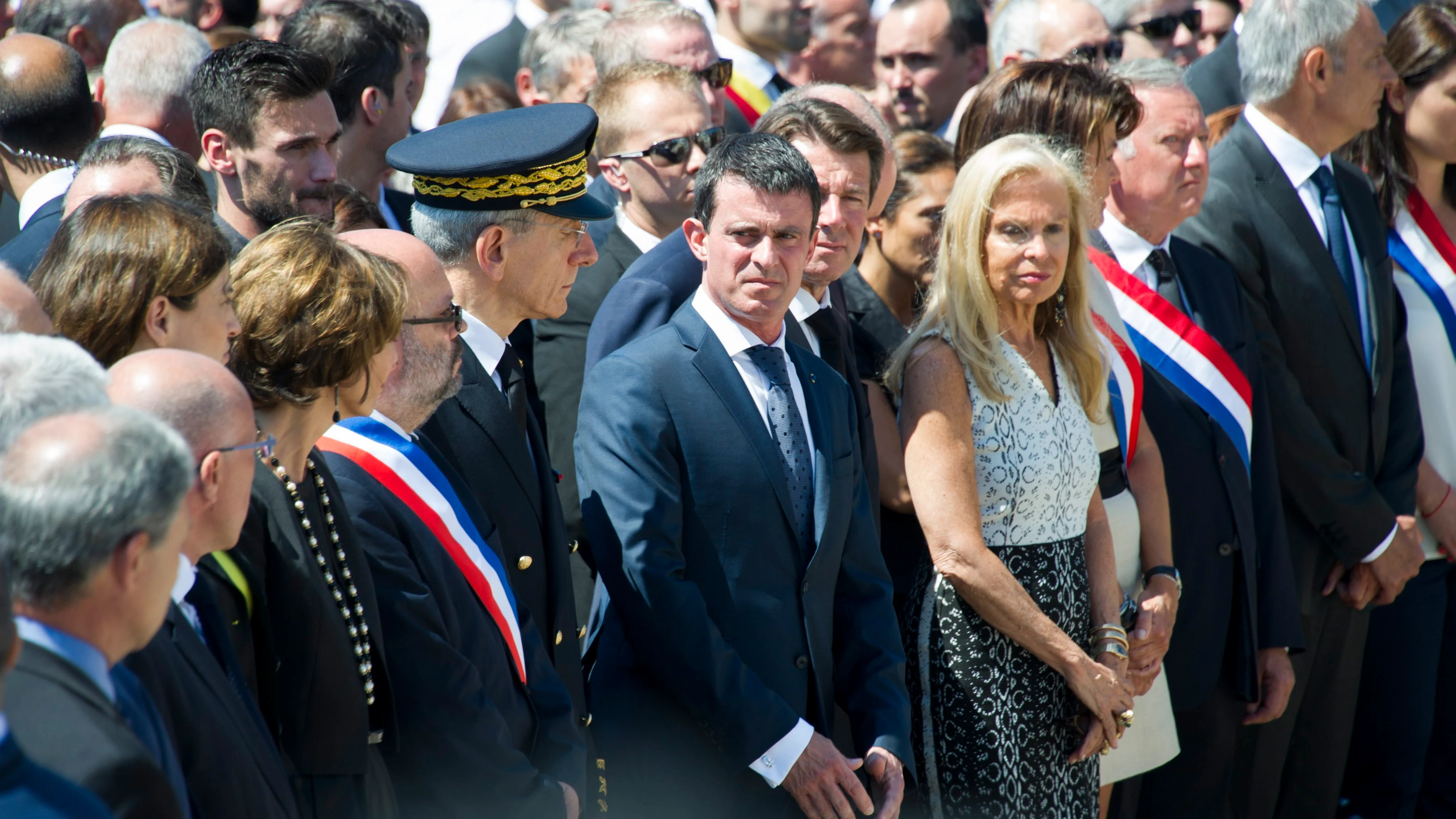 Valls en el homenaje a las víctimas del atentado en Niza