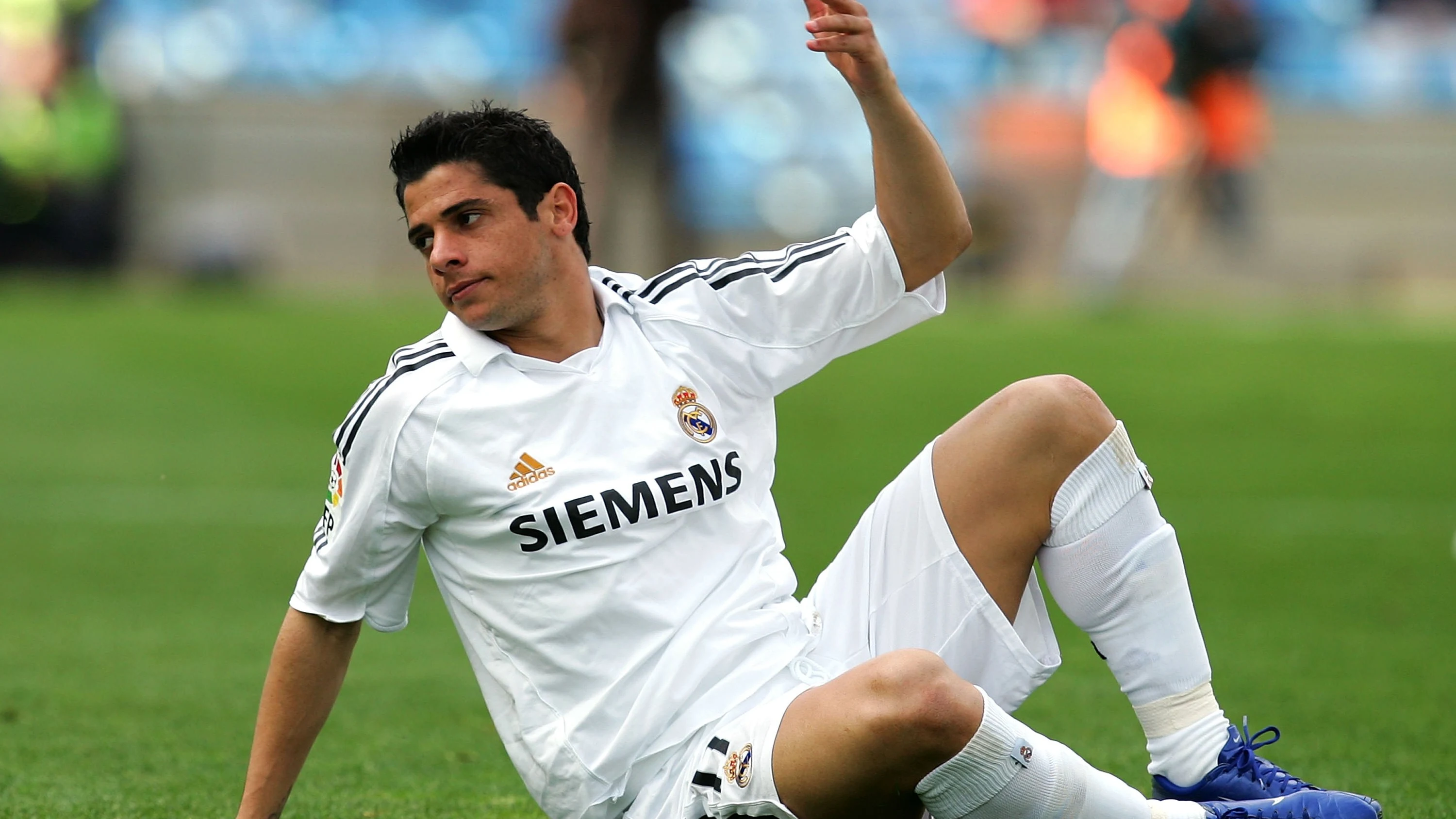 Cicinho en su etapa en el Real Madrid Cicinho en su etapa en el Real Madrid