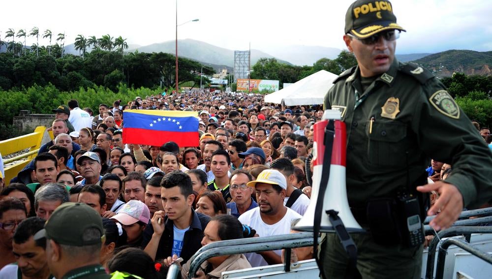 Paso fronterizo entre Colombia y Venezuela