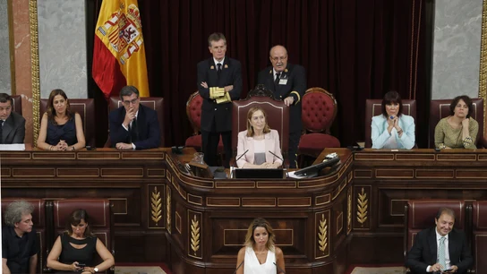 Miembros de la nueva Mesa del Congreso de los Diputados. Miembros de la nueva Mesa del Congreso de los Diputados.