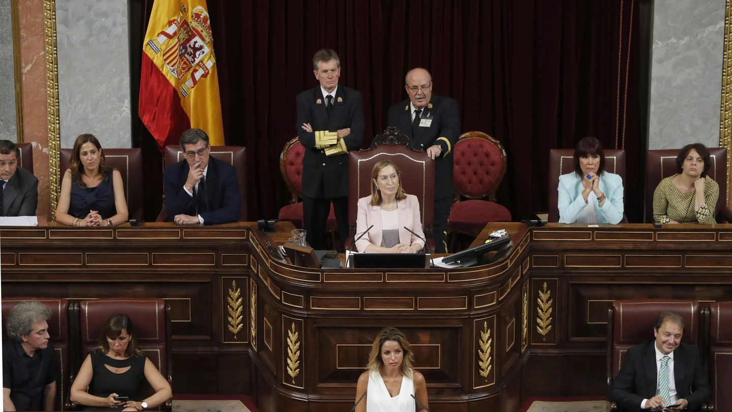 Miembros de la nueva Mesa del Congreso de los Diputados. Miembros de la nueva Mesa del Congreso de los Diputados.