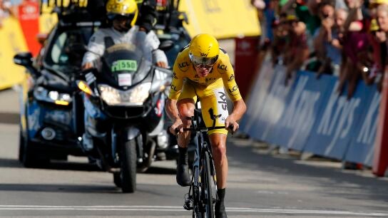 Froome, en acci&oacute;n en la cronoescalada