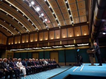 Erdogan, hablando durante una conferencia de prensa tras una reunión de su gabinete en Ankara Erdogan, hablando durante una conferencia de prensa tras una reunión de su gabinete en Ankara