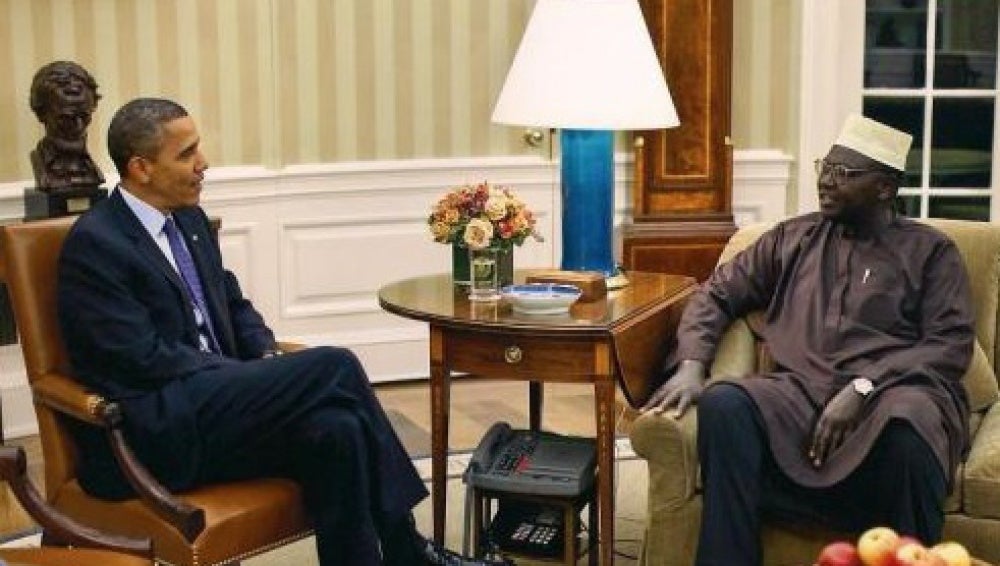Barack y Malik Obama en el despacho oval