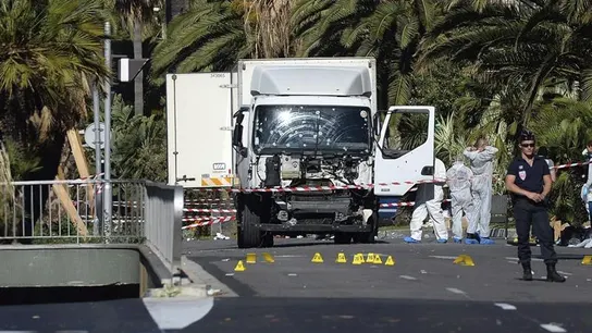 Atentado en Niza Atentado en Niza