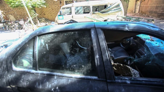Vehículos dañados por una explosión (Archivo) Vehículos dañados por una explosión (Archivo)