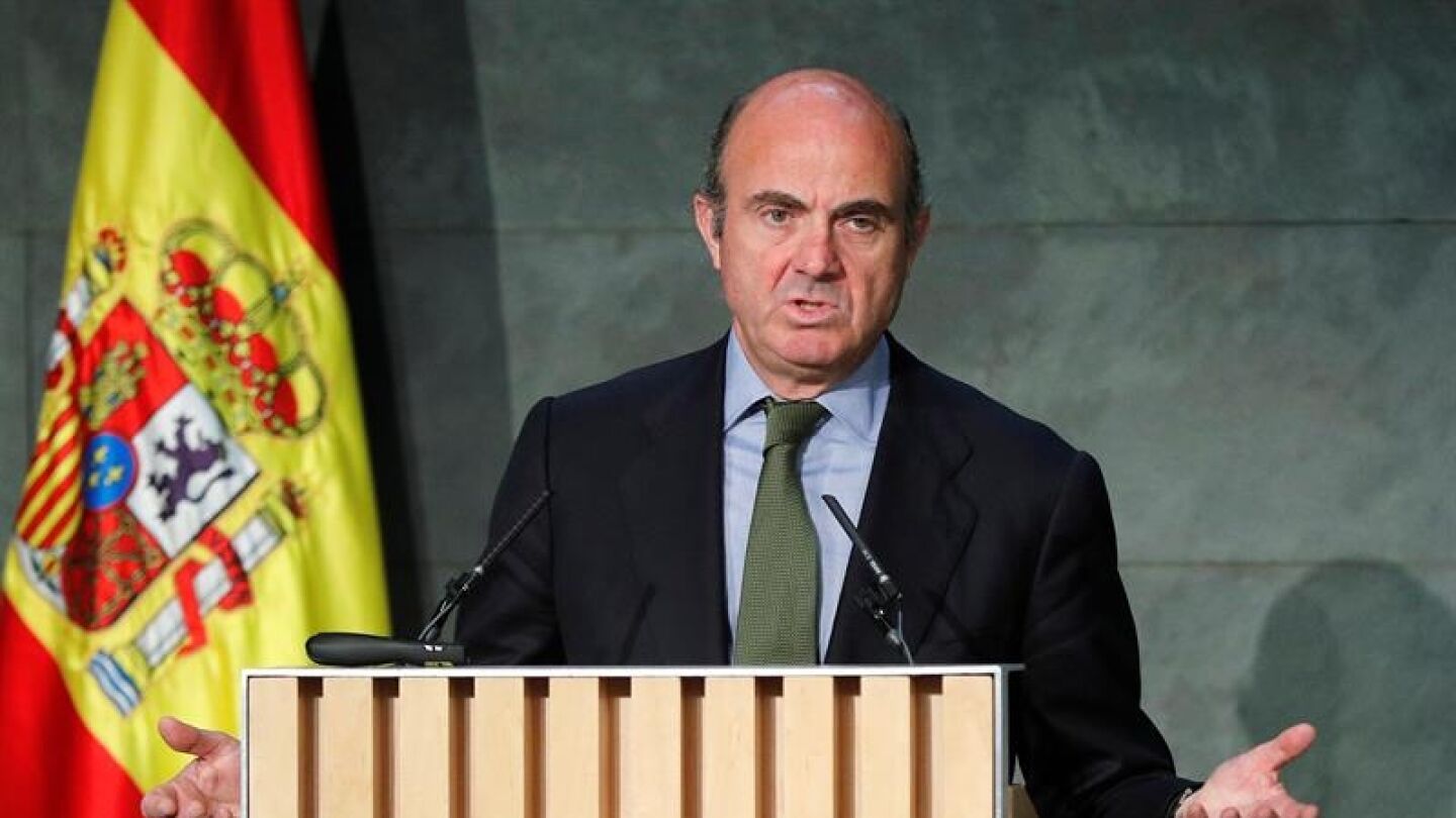 El ministro de Econom&iacute;a en funciones, Luis de Guindos