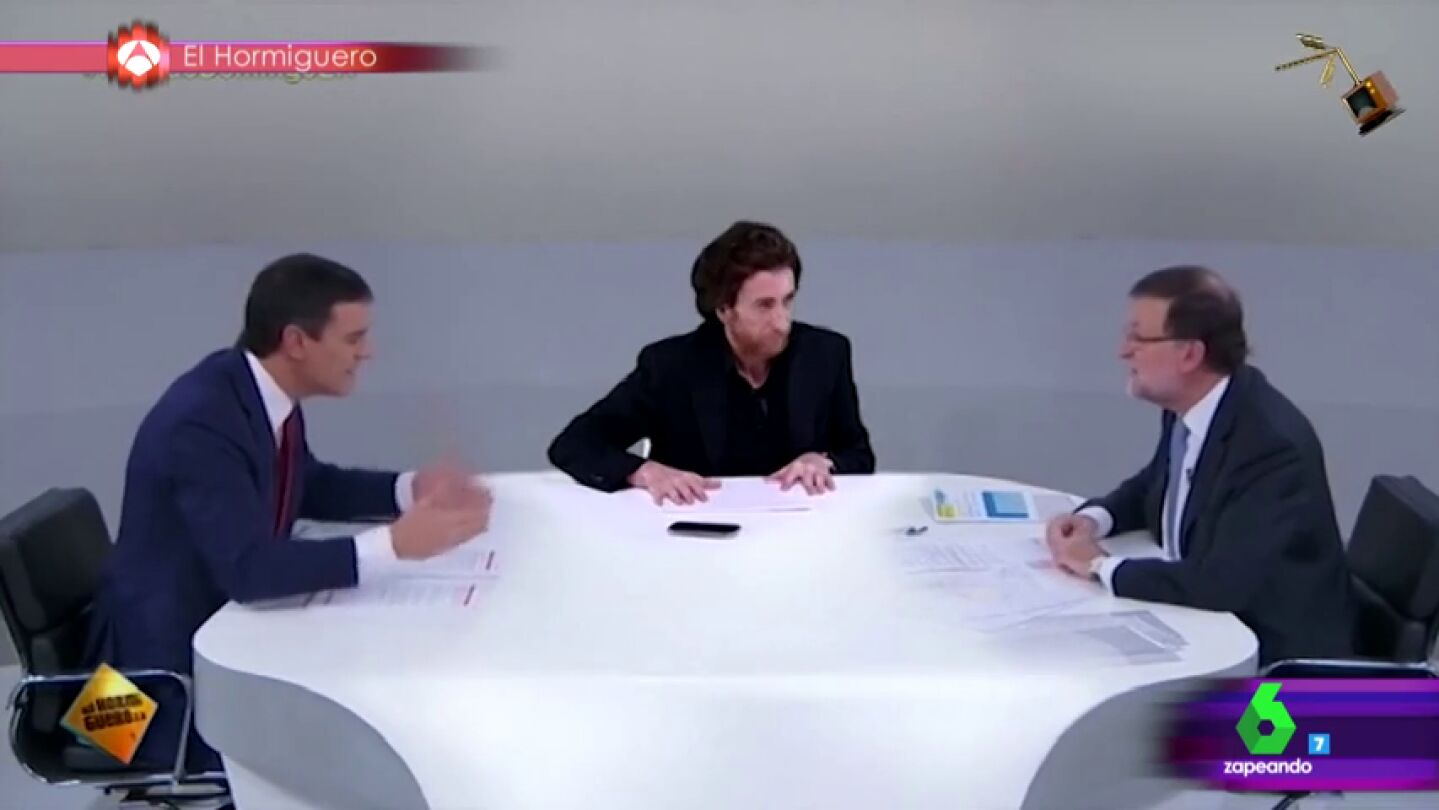 Frame 45.355777 de: El debate de Mariano Rajoy y Pedro Sanchez sobre ovnis y chupacabras, segundo finalista a mejor v&iacute;deo manipulado 