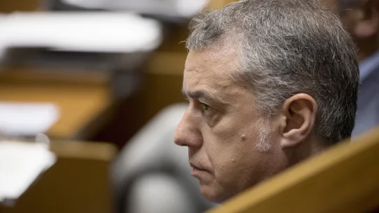 Iñigo Urkullu, durante el pleno El lehendakari, Iñigo Urkullu