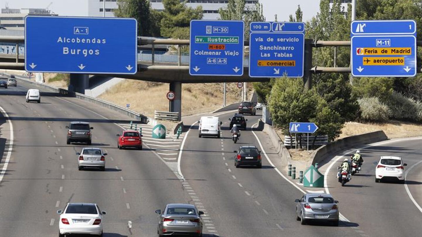 Salida de Madrid durante la segunda operaci&oacute;n especial de la DGT del verano.