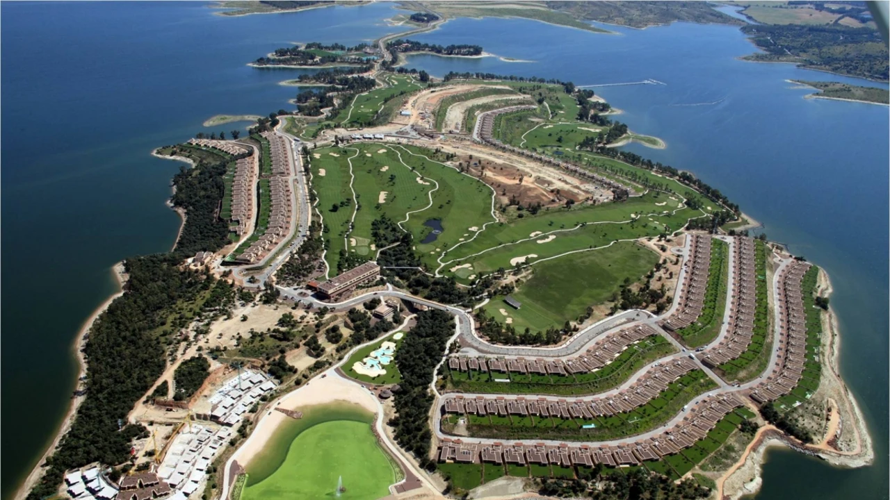 La Justicia tumba el último ‘atajo’ de la Junta para salvar Valdecañas Image