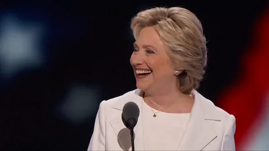 Frame 21.463679 de: Clinton aventaja en las encuestas a Trump Frame 21.463679 de: Clinton aventaja en las encuestas a Trump