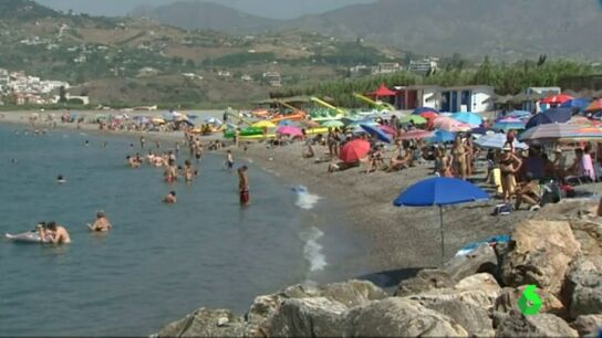 Frame 33.501945 de: AHOGADOS