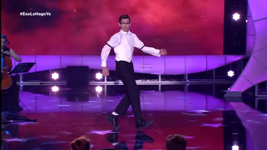 Frame 66.328399 de: Samuel trae el popping a Eso lo hago yo al ritmo de violines Frame 66.328399 de: Samuel trae el popping a Eso lo hago yo al ritmo de violines