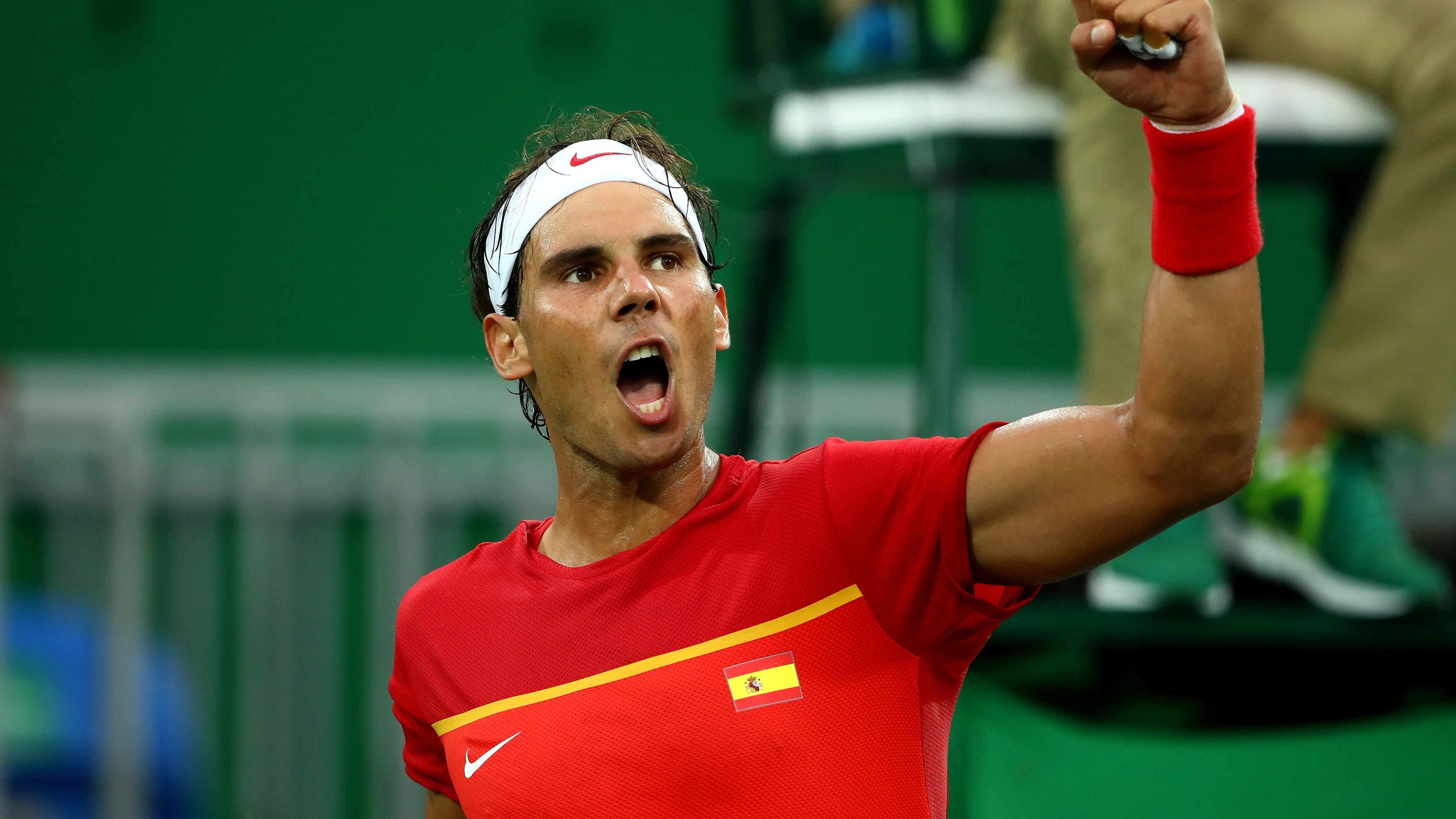 Rafa Nadal celebra un punto ante Delbonis