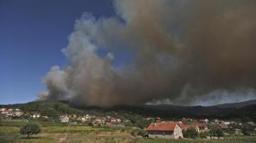 Incendio en el sur de Galicia