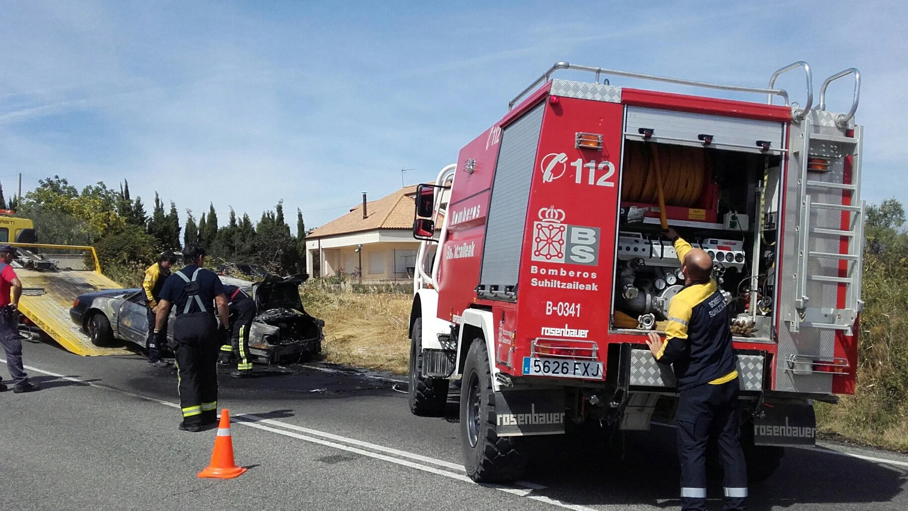 Herido muy grave por quemaduras del 70 % al arder su automóvil en Ayegui