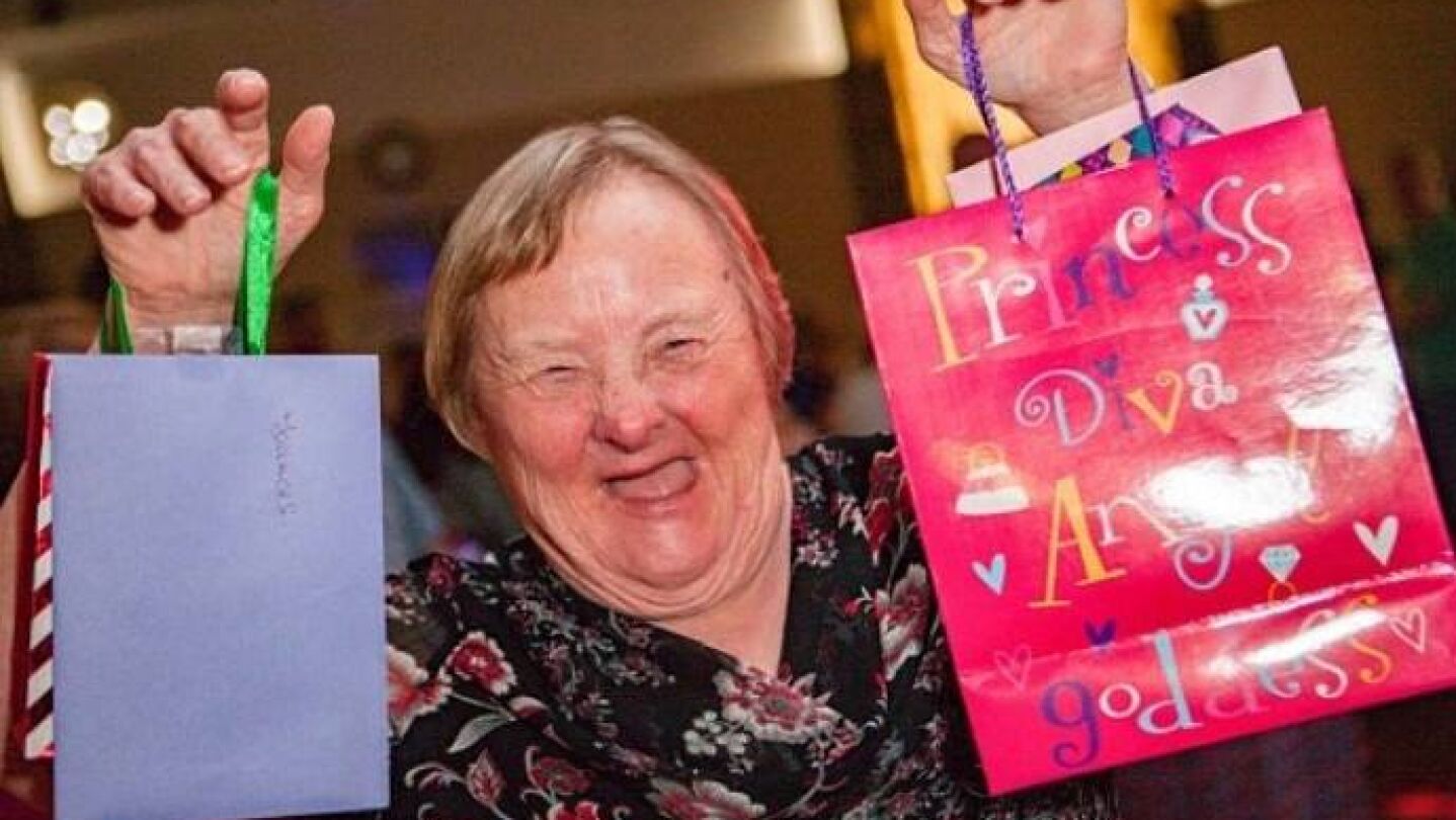 Frances Gillet en su cumplea&ntilde;os