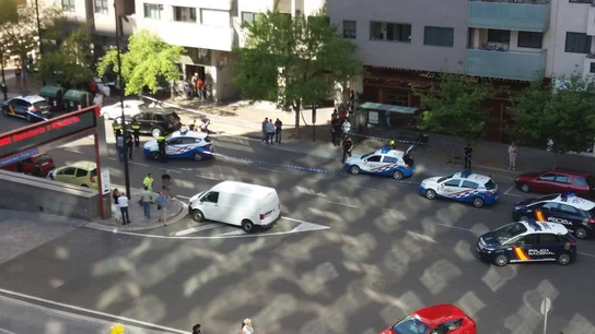 Heridas dos personas de gravedad tras ser tiroteadas por un hombre en un centro comercial de Zaragoza Heridas dos personas de gravedad tras ser tiroteadas por un hombre en un centro comercial de Zaragoza