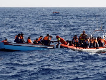 Rescate frente a las costas de Libia Rescate frente a las costas de Libia