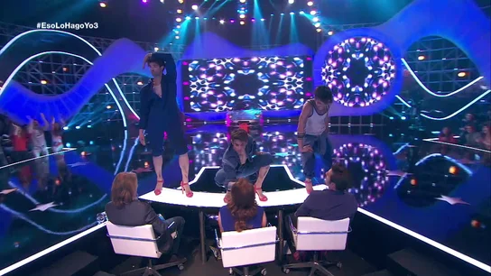 Actuación de Álex y Sergio Actuación de Álex y Sergio