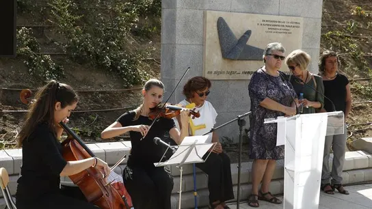 Homenaje a las víctimas de Spanair Homenaje a las víctimas de Spanair