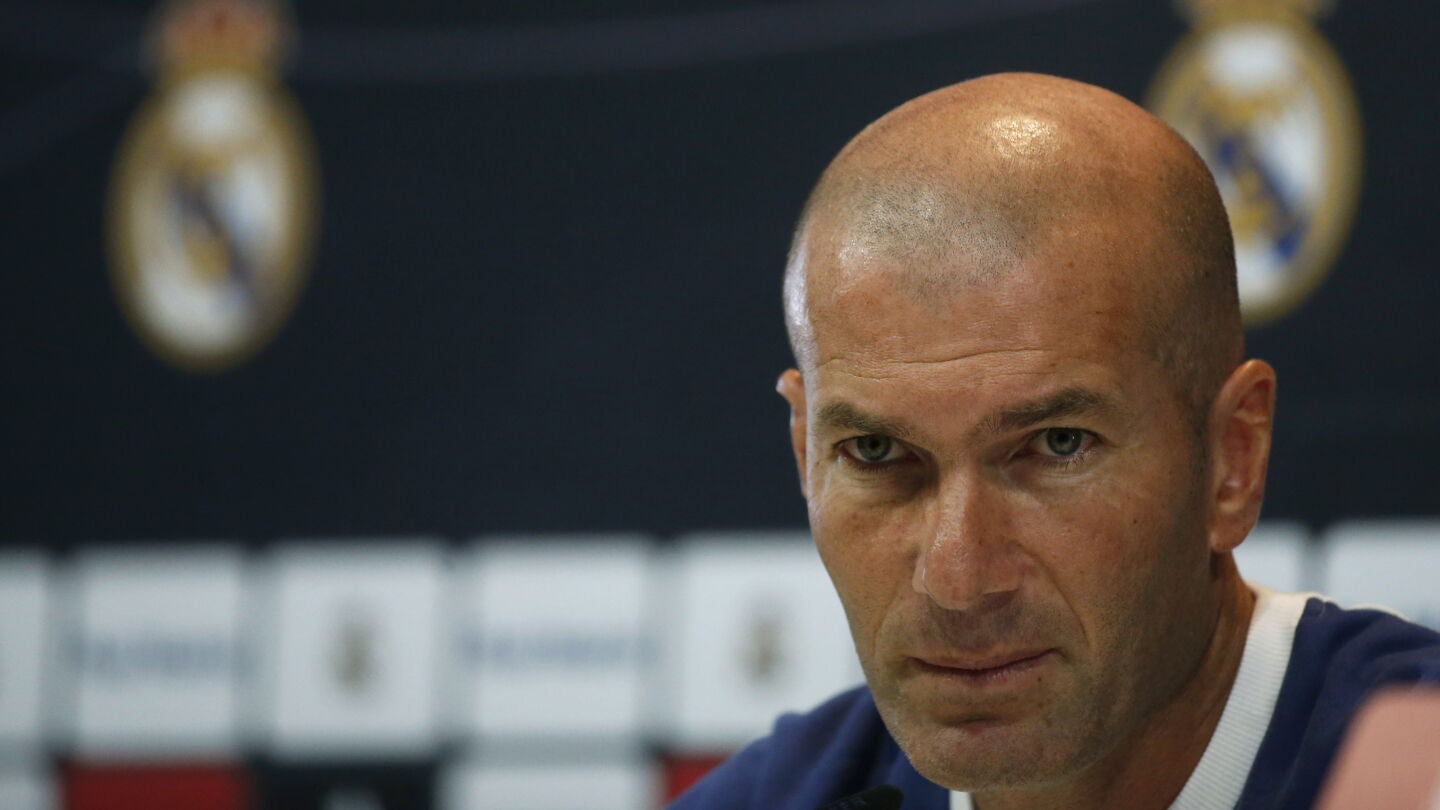 Zinedine Zidane en rueda de prensa