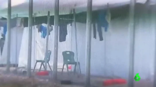 Frame 91.366188 de: Bichos, abusos, violaciones, intentos de suicidio... unas grabaciones muestran cómo viven los refugiados en Nauru Frame 91.366188 de: Bichos, abusos, violaciones, intentos de suicidio... unas grabaciones muestran cómo viven los refugiados en Nauru